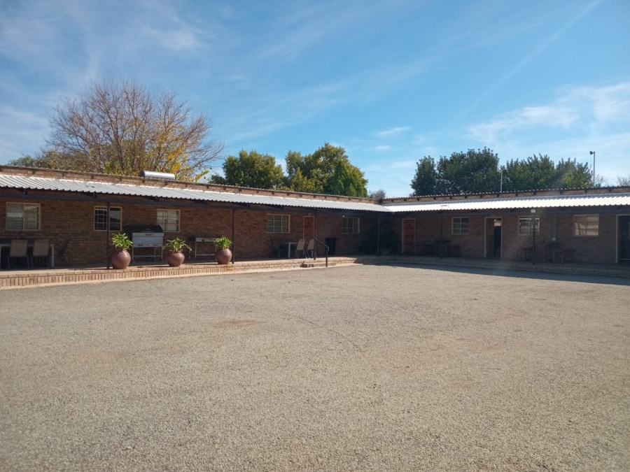  Bedroom Property for Sale in Bloemhof North West